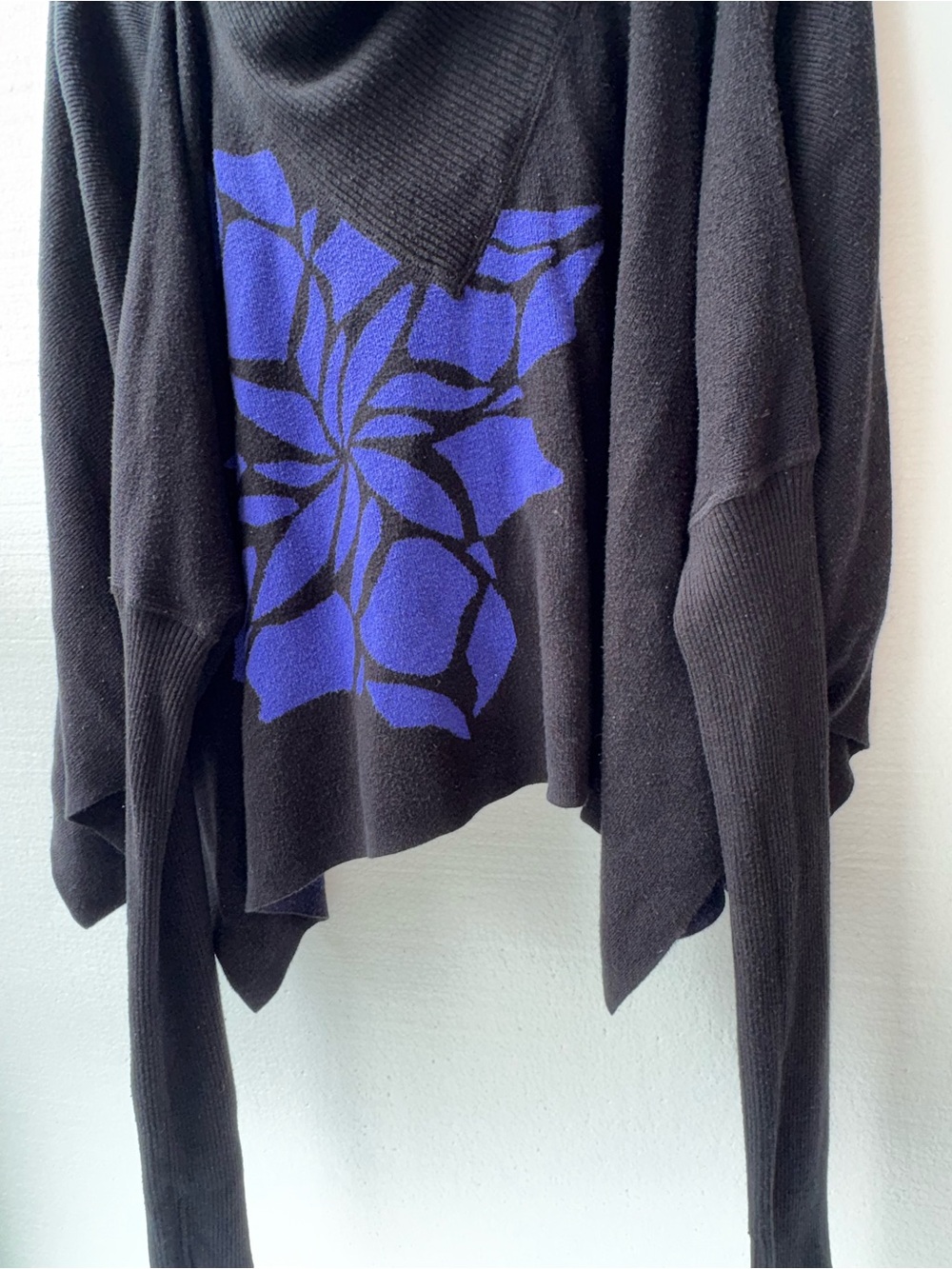 L.A.M.B. Gwen Stefani Cowl Neck Floral Tunic Sweater Black Purple Size L - Picture 2 of 9